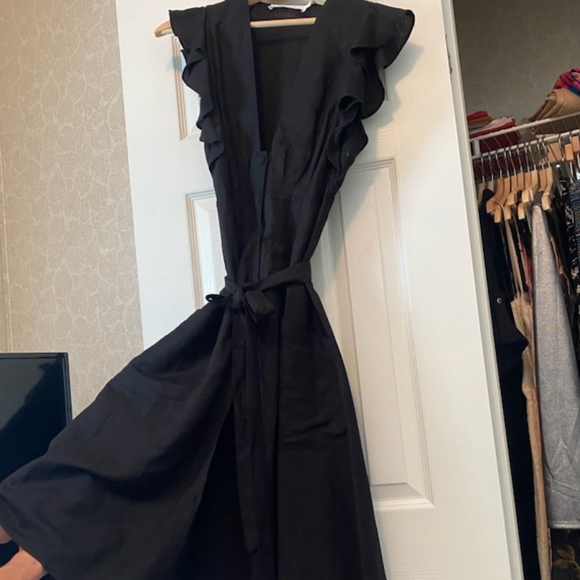 Black ASTR dress - Picture 1 of 3